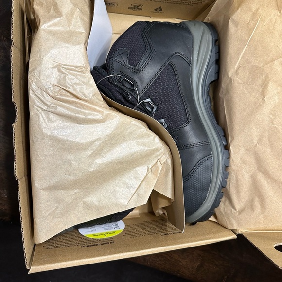 Redwing Steel/Composite Toe Work Boots, Size 11. Never worn - Picture 3 of 4